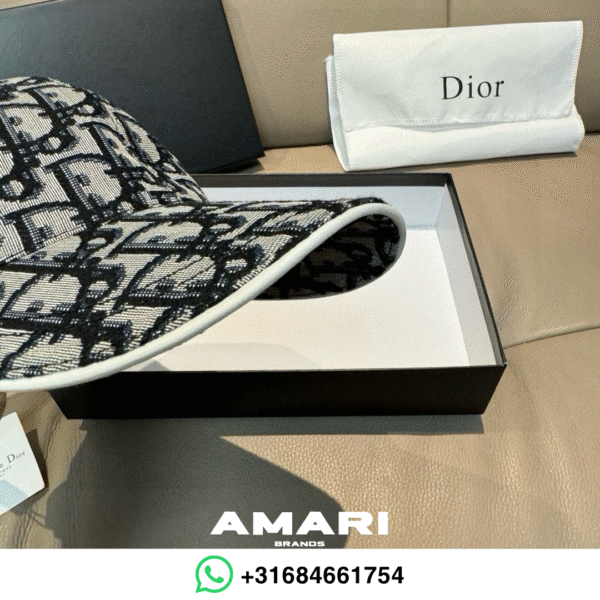 Dior - Pet met Oblique-motief