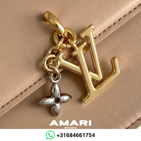 Louis Vuitton - Wallet on Chain - Sand