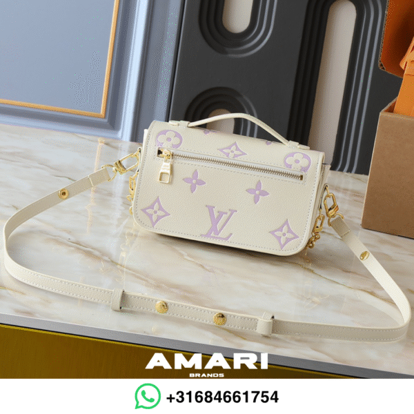 Louis Vuitton - Pochette - Wit