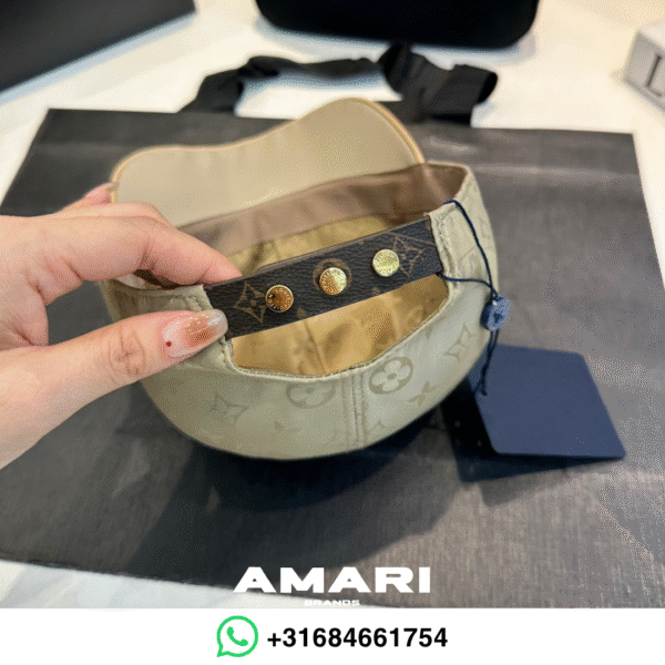 Louis Vuitton - Get Ready Cap - Beige / Bruin