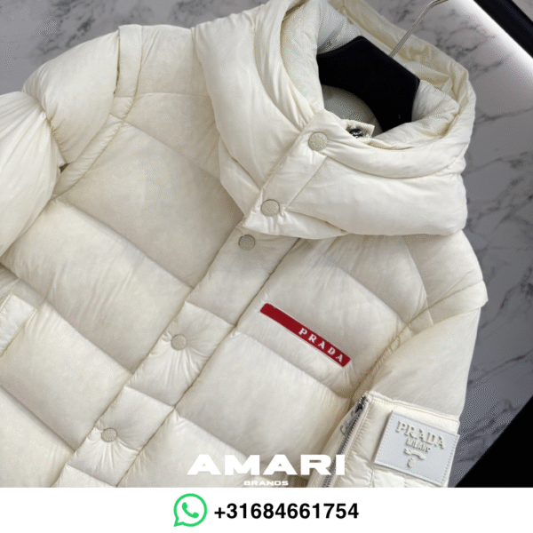 Prada - Winterjas + Bodywarmer - Wit
