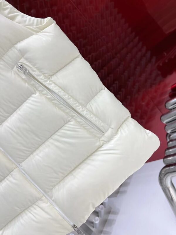 77e69732 Moncler - Bodywarmer met capuchon - Wit