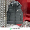 Moncler bodywarmet capuchon zwart Moncler - Bodywarmer met capuchon - Zwart