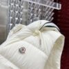 bde37197 Moncler - Bodywarmer met capuchon - Wit